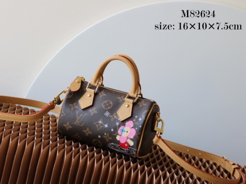 M82624