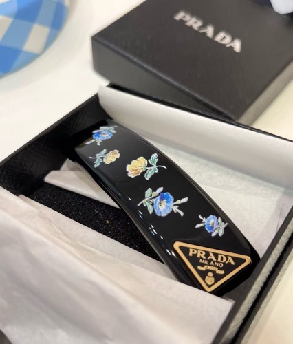 Jewlry PRADA
