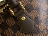 M40590