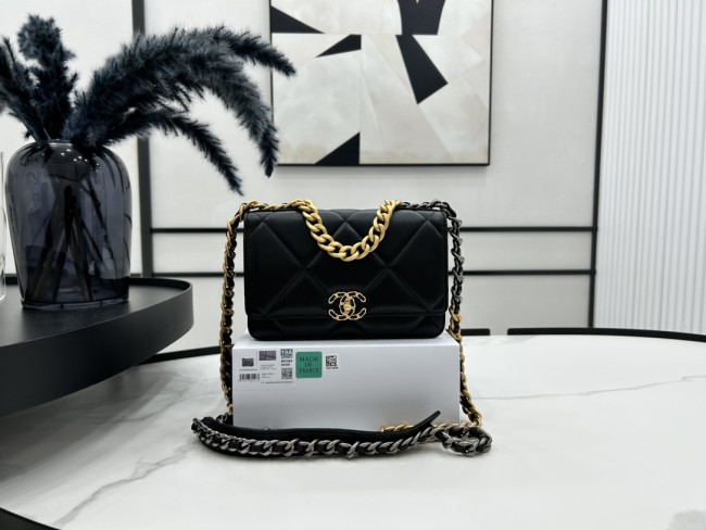 Chanel Chanel   woc AP0957