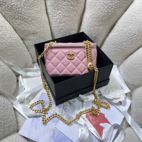 Chanel logo AP3204