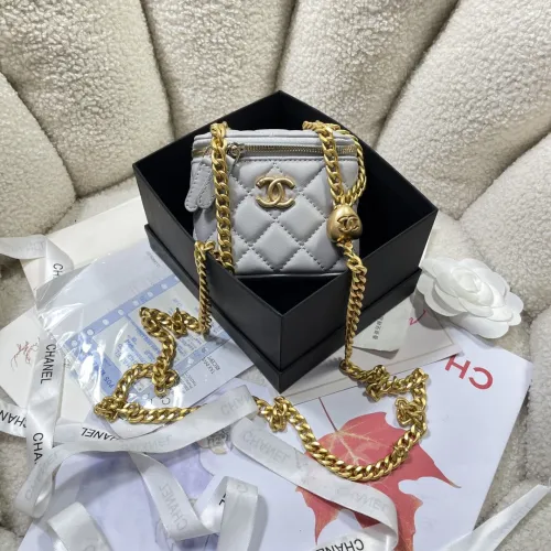 Chanel logo AP3203