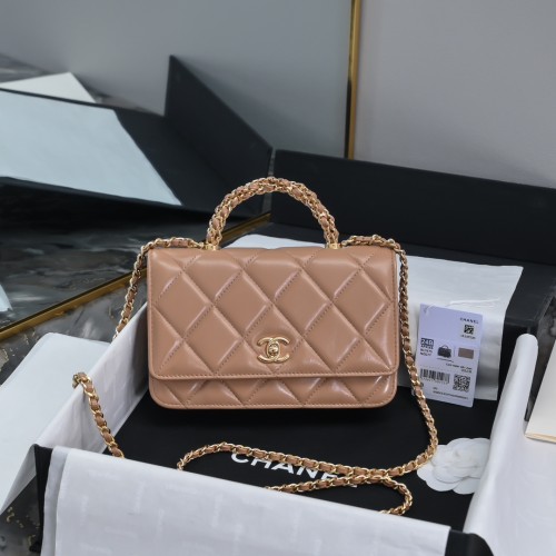 Chanel woc
oh