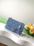 Chanel mini AS3828