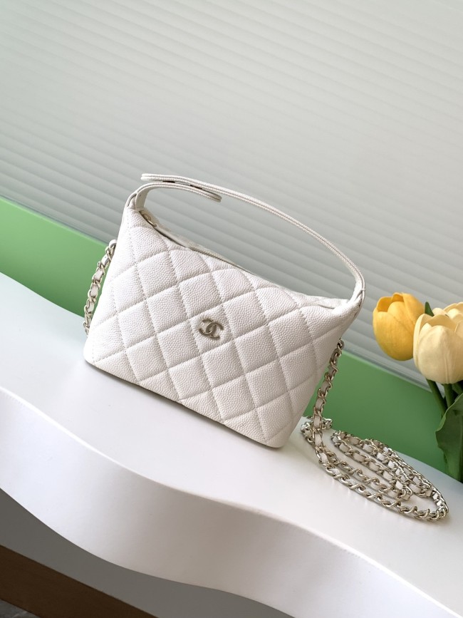 Chanel AP AP4386