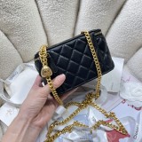 Chanel logo AP3204