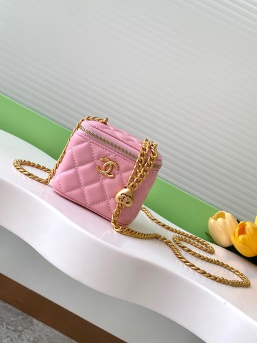 Chanel logo AP3203