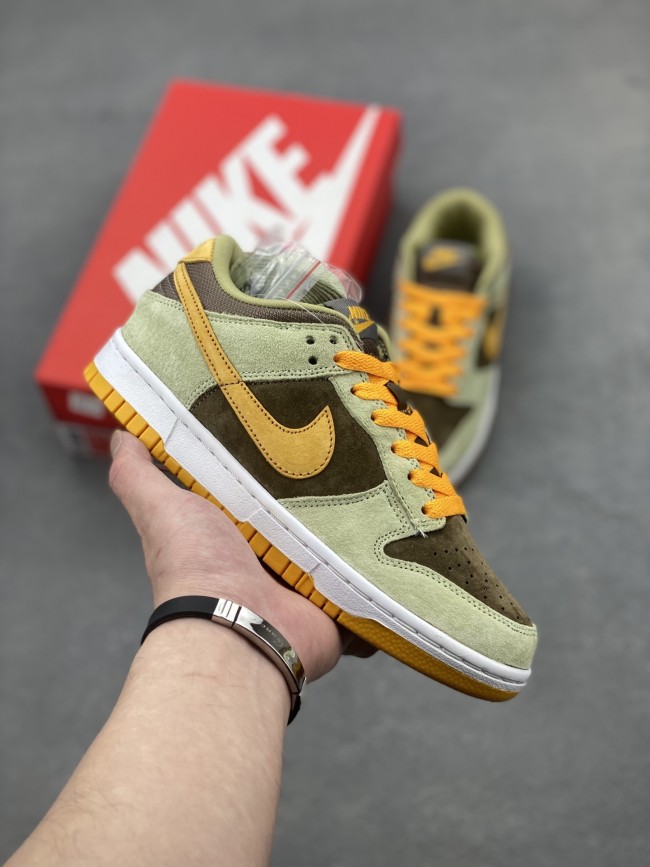 Nike Dunk Low