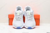 Nike REVOLUTION