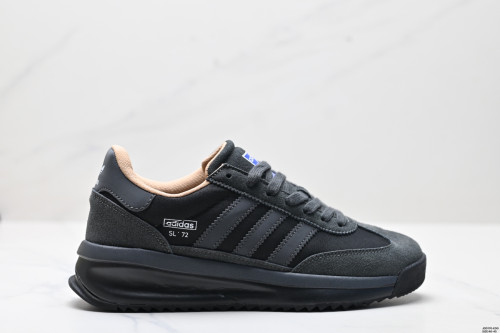Adidas SL