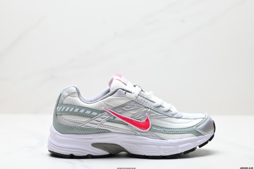 Nike Initiator