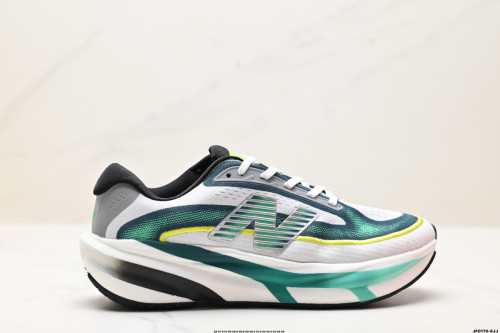 New Balance NB Fresh Foam Evoz