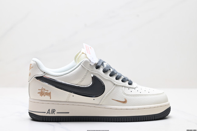 NIKE AIR FORCE