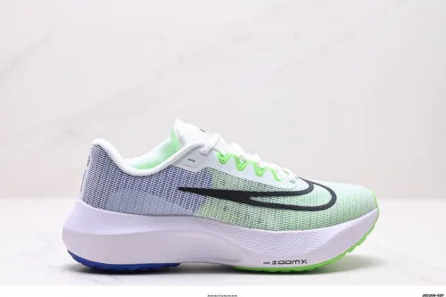 Nike Zoom FLY
