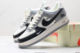 NIKE AIR FORCE