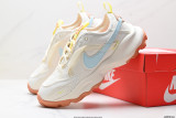 NIKE TC