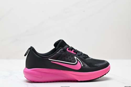 NIKE AIR ZOOM LOW