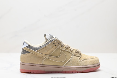 NIKE SB DUNK LOW PRO