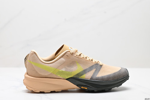 NIKE REACT TERRA KIGER