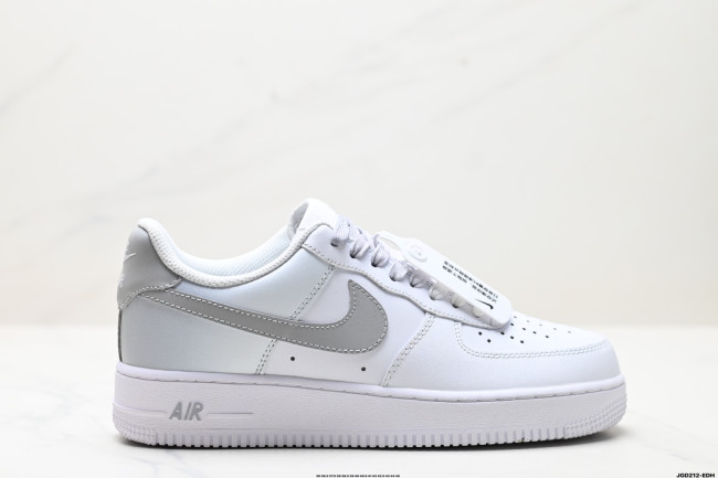 NIKE AIR FORCE