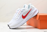 Nike REVOLUTION
