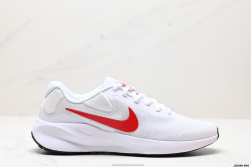 Nike REVOLUTION