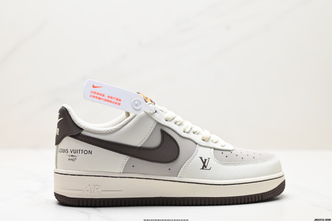 Nike Air Force