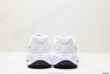 Nike REVOLUTION