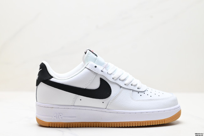 Nike AIR FORCE