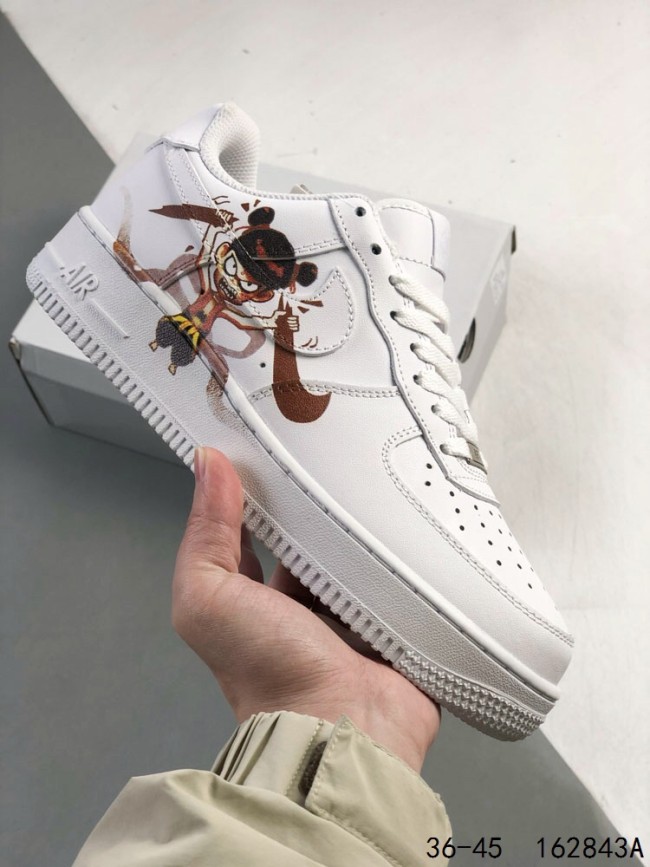 Sneaker