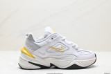 Nike Air Monarch
