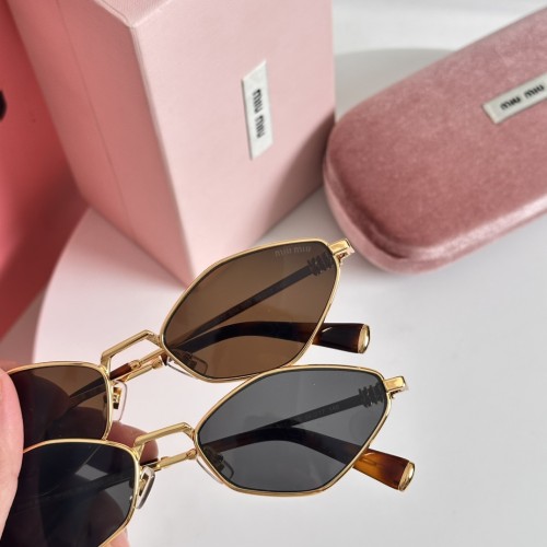 Sunglass MODEL