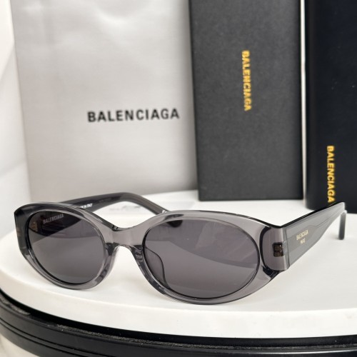 Sunglass BALENCIAG