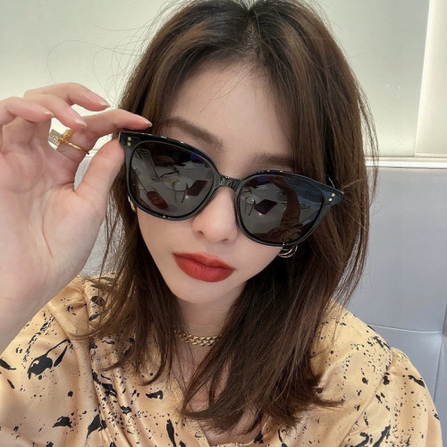 Sunglass GUCCI