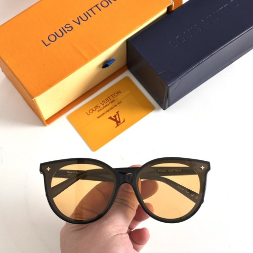 Sunglass LOUIS VUITTO