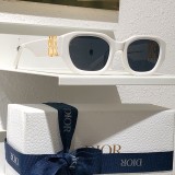Sunglass DIOR
MOD