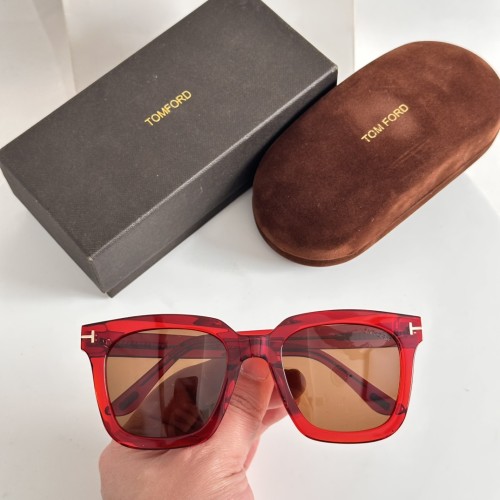Sunglass TOM FOR