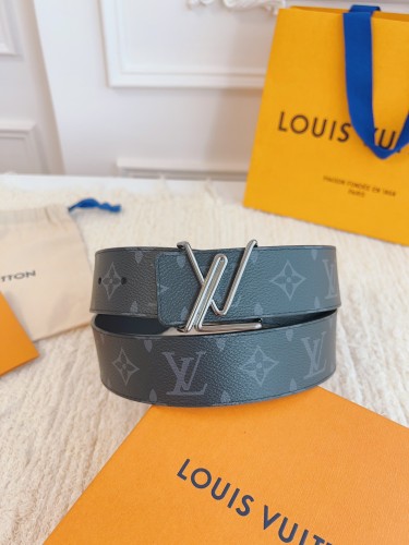 Belt LV INITIALES