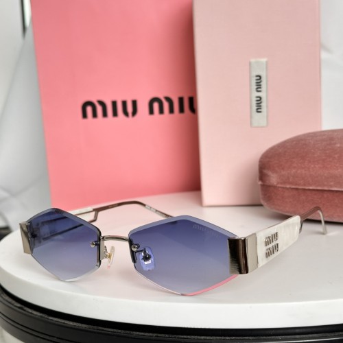 Sunglass MODEL