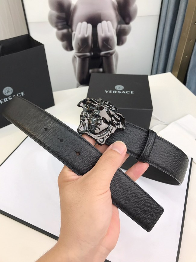 Belt versace