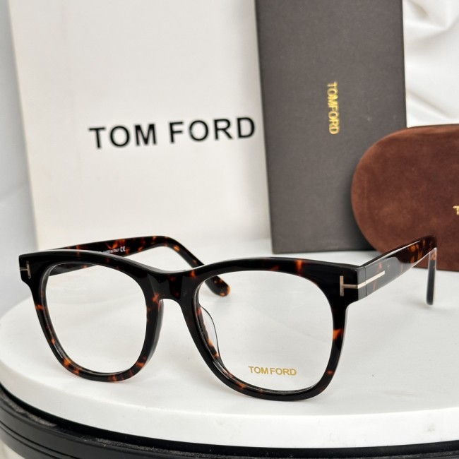 Sunglass TOM FOR