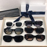 Sunglass DIOR
MOD