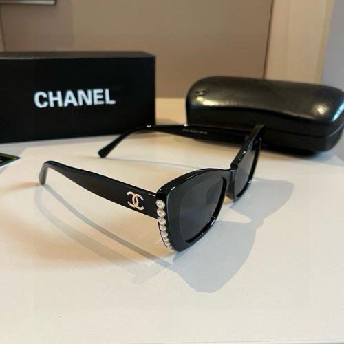 Sunglass CHANEL