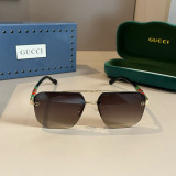 Sunglass Gucci