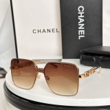 Sunglass CHANEL
MODEL A95070