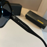 Sunglass