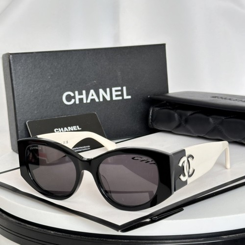 Sunglass CHANEL