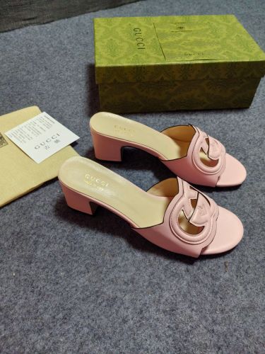 shoes Gucci 2025