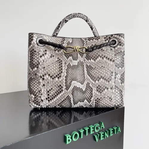 BV BOTTEGA VENETA 2150