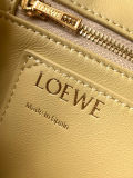 Loewe Puffer Goya 1000
